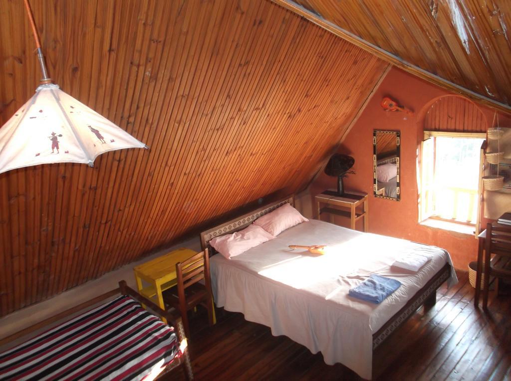 Le Karthala Chambres D'Hotes Antananarivo Room photo
